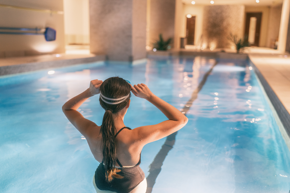 Comment réduire les niveaux de chlore d'une piscine ou d'un spa -  Pisciniste Luxembourg